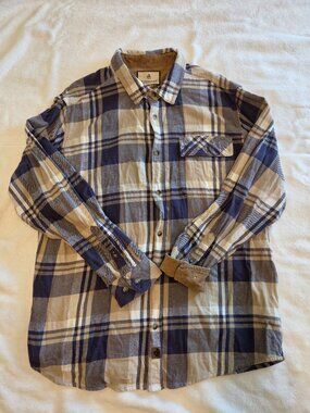 Legendary Whitetails Buck Camp XL Blue Tan Plaid Flannel Button Down Shirt